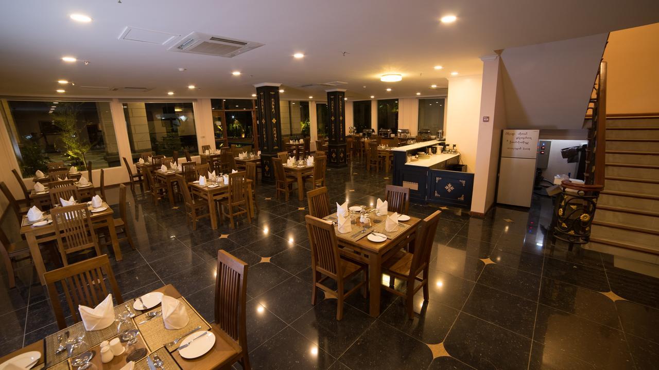 Win Unity Hotel 만달레이 외부 사진