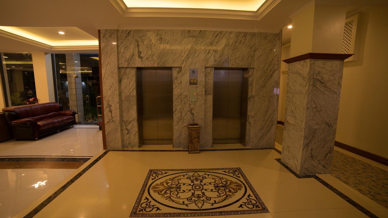 Win Unity Hotel 만달레이 외부 사진